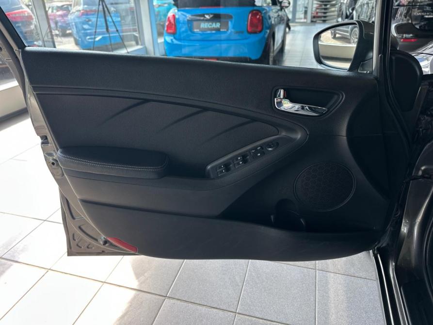 Kia Cerato III Санкт-Петербург  - изображение 12