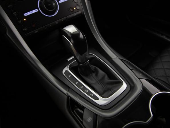 Ford Mondeo V с пробегом 2015 года, цена 1 449 000 рублей, 146155 км, седан, Автокод Объявления