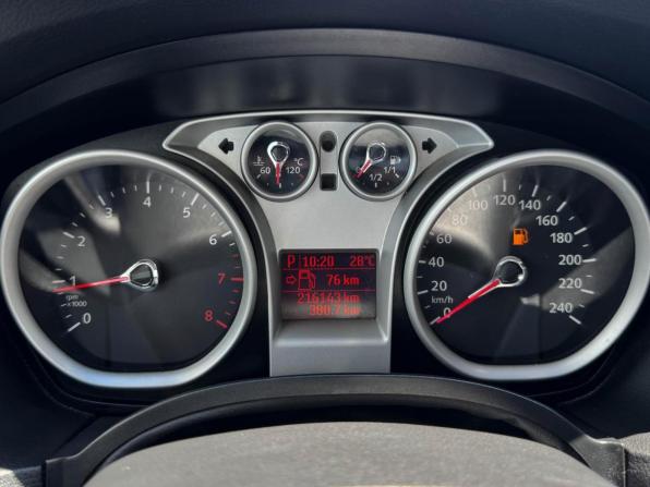 Ford Focus II Рестайлинг с пробегом 2010 года, цена 679 000 рублей, 216143 км, хэтчбек, Автокод Объявления