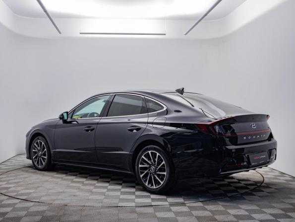 Hyundai Sonata VIII (DN8) с пробегом 2022 года, цена 2 690 000 рублей, 56127 км, седан, Автокод Объявления