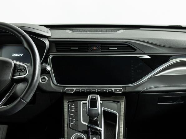 Geely Atlas Pro с пробегом 2022 года, цена 1 799 700 рублей, 83402 км, внедорожник, Автокод Объявления