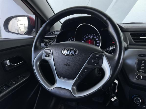 Kia Rio III Рестайлинг с пробегом 2016 года, цена 1 148 000 рублей, 99929 км, хэтчбек, Автокод Объявления
