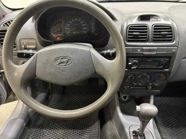 Hyundai Accent II с пробегом 2009 года, цена 428 000 рублей, 222615 км, седан, Автокод Объявления