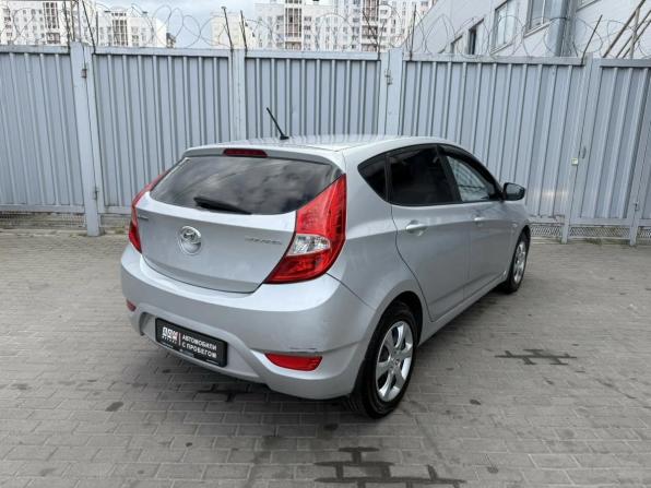 Hyundai Solaris I с пробегом 2014 года, цена 775 000 рублей, 214209 км, хэтчбек, Автокод Объявления
