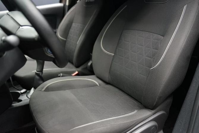 Renault Sandero II Рестайлинг с пробегом 2018 года, цена 1 255 000 рублей, 68487 км, хэтчбек, Автокод Объявления