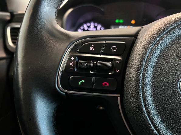 Kia Optima IV с пробегом 2018 года, цена 1 699 000 рублей, 195156 км, седан, Автокод Объявления