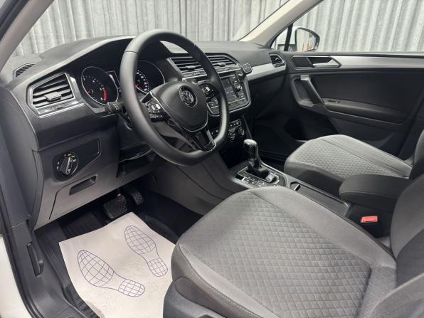 Volkswagen Tiguan II с пробегом 2017 года, цена 2 385 000 рублей, 165125 км, внедорожник, Автокод Объявления