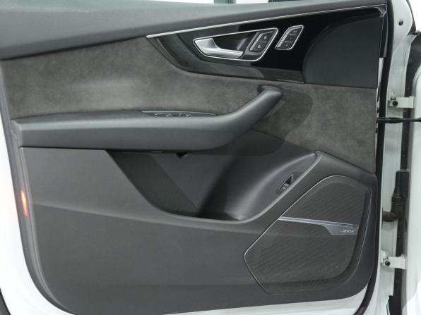 Audi Q7 II (4M) с пробегом 2017 года, цена 4 200 000 рублей, 155000 км, внедорожник, Автокод Объявления
