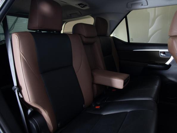 Toyota Fortuner II с пробегом 2018 года, цена 3 675 000 рублей, 93967 км, внедорожник, Автокод Объявления