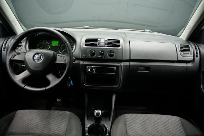 Skoda Fabia II Рестайлинг с пробегом 2013 года, цена 747 000 рублей, 149000 км, хэтчбек, Автокод Объявления