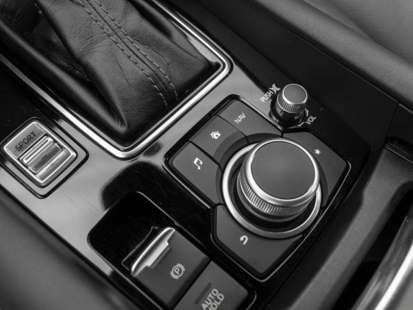 Mazda 6 III (GJ) Рестайлинг 2 с пробегом 2021 года, цена 2 890 000 рублей, 94389 км, седан, Автокод Объявления