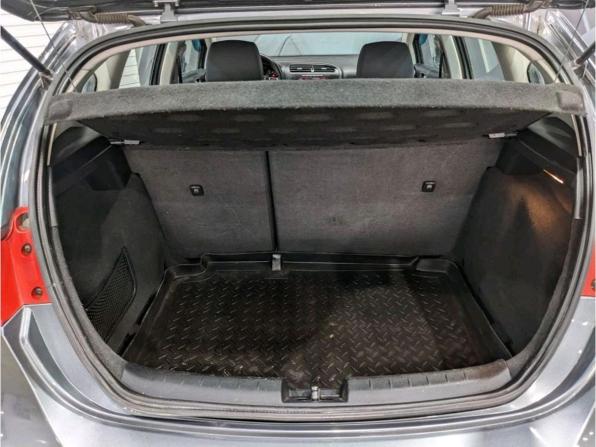 SEAT Leon II Рестайлинг с пробегом 2012 года, цена 595 000 рублей, 202153 км, хэтчбек, Автокод Объявления