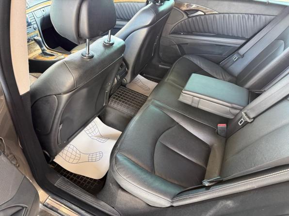 Mercedes-Benz E-Класс III (W211 S211) Рестайлинг с пробегом 2008 года, цена 900 000 рублей, 246054 км, седан, Автокод Объявления