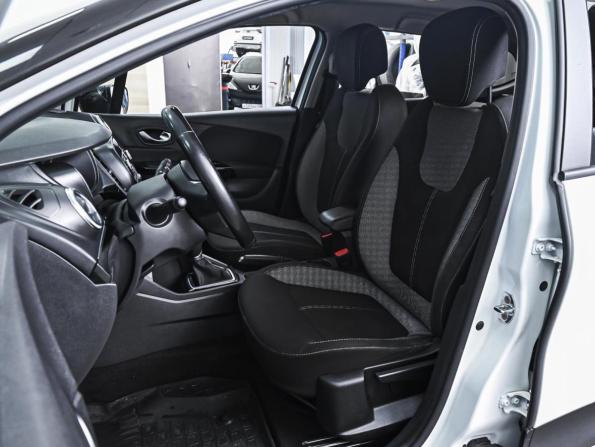 Renault Kaptur I Рестайлинг с пробегом 2021 года, цена 1 370 000 рублей, 151076 км, внедорожник, Автокод Объявления