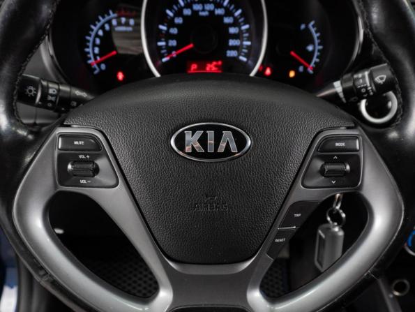 Kia Rio III Рестайлинг с пробегом 2015 года, цена 1 099 000 рублей, 131237 км, седан, Автокод Объявления