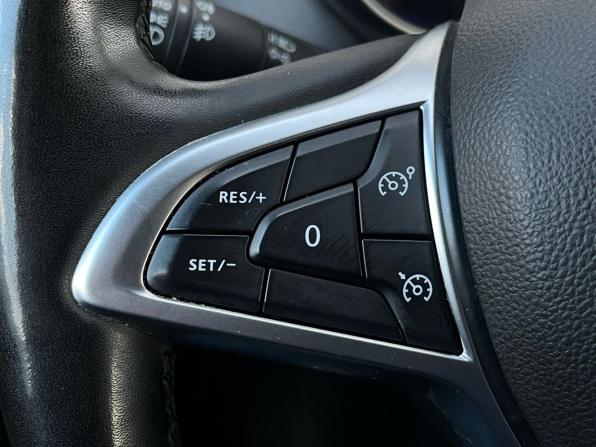 Renault Kaptur I Рестайлинг с пробегом 2021 года, цена 1 670 000 рублей, 75590 км, внедорожник, Автокод Объявления