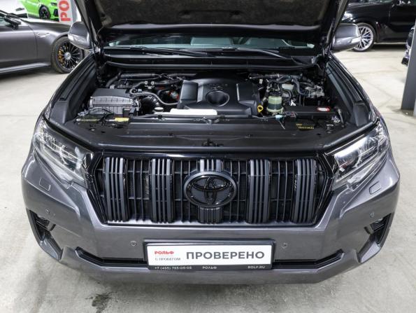 Toyota Land Cruiser Prado 150 Series Рестайлинг 2 с пробегом 2018 года, цена 4 950 000 рублей, 101365 км, внедорожник, Автокод Объявления
