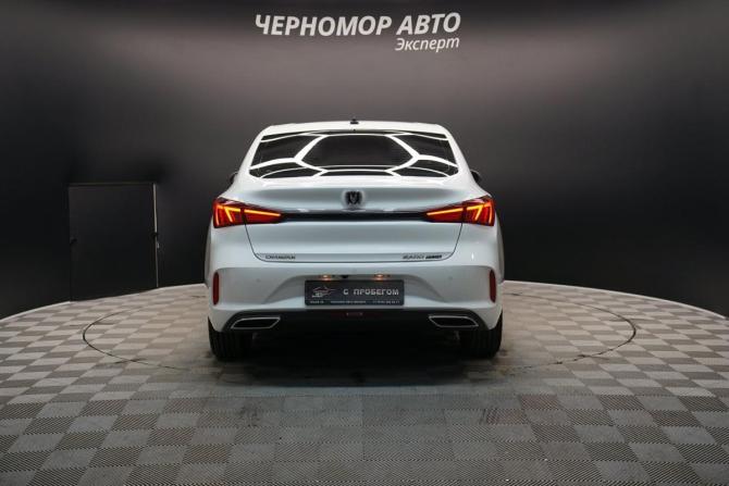 Changan Eado Plus с пробегом 2024 года, цена 1 955 000 рублей, 20000 км, седан, Автокод Объявления