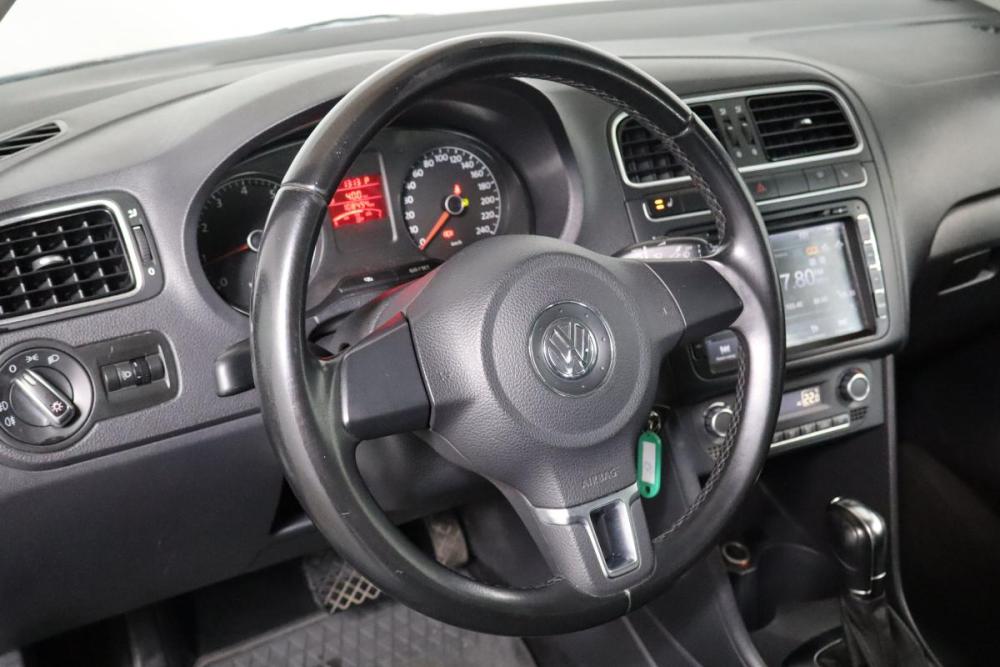 Volkswagen Polo V Санкт-Петербург  - изображение 9