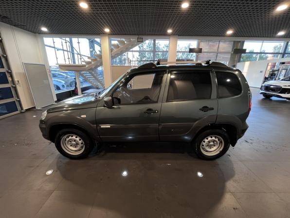 Chevrolet Niva I Рестайлинг с пробегом 2015 года, цена 575 000 рублей, 176515 км, внедорожник, Автокод Объявления