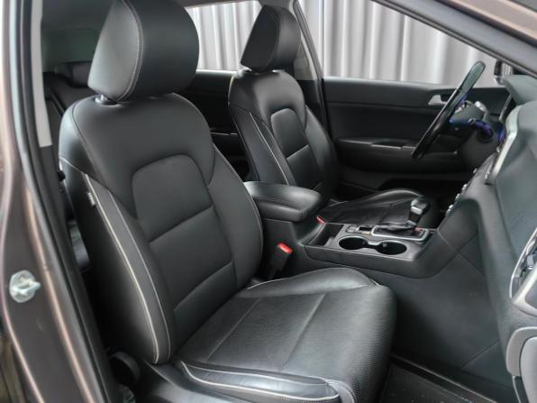 Kia Sportage IV Рестайлинг с пробегом 2019 года, цена 2 128 000 рублей, 125000 км, внедорожник, Автокод Объявления