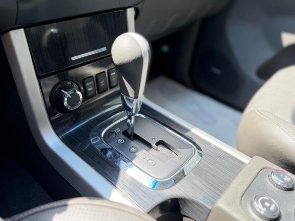Nissan Pathfinder III Рестайлинг с пробегом 2012 года, цена 2 300 000 рублей, 50000 км, внедорожник, Автокод Объявления