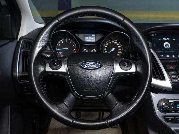 Ford Focus III с пробегом 2011 года, цена 709 000 рублей, 258070 км, хэтчбек, Автокод Объявления