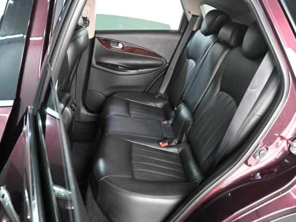 Infiniti QX50 I с пробегом 2015 года, цена 1 929 000 рублей, 119632 км, внедорожник, Автокод Объявления