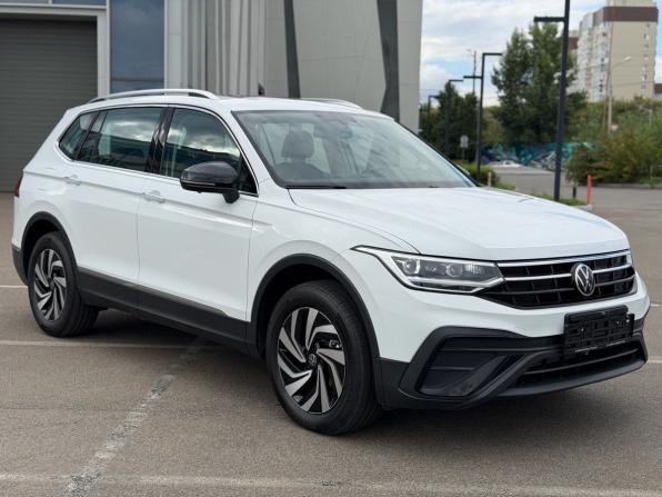 Volkswagen Tiguan II Рестайлинг (China Market) с пробегом 2026 года, цена 3 700 000 рублей, 500 км, внедорожник, Автокод Объявления