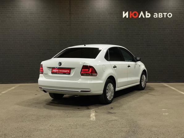Volkswagen Polo V Рестайлинг с пробегом 2016 года, цена 1 140 000 рублей, 120635 км, седан, Автокод Объявления