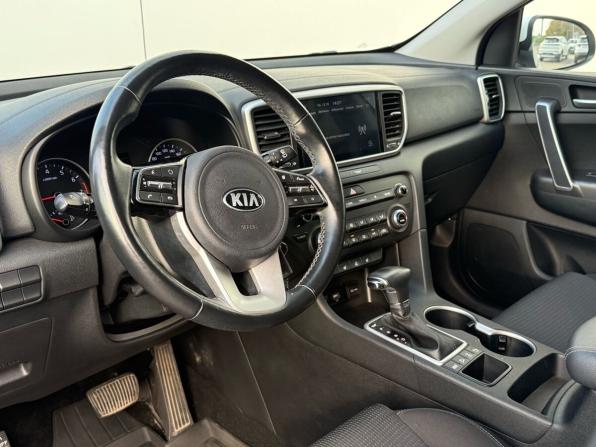Kia Sportage IV Рестайлинг с пробегом 2021 года, цена 2 420 000 рублей, 115213 км, внедорожник, Автокод Объявления