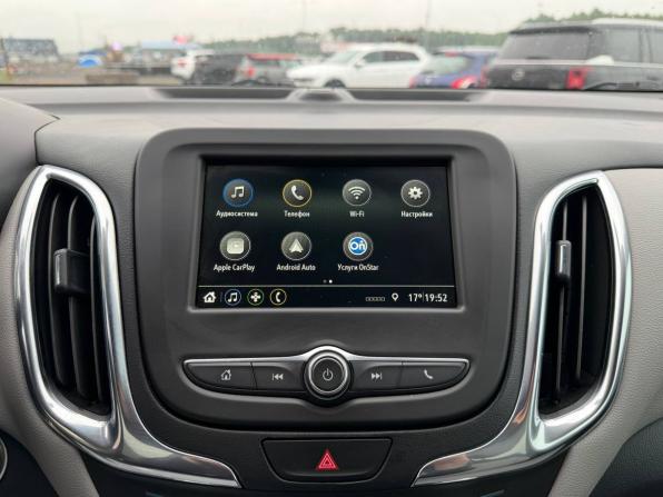 Chevrolet Equinox III с пробегом 2019 года, цена 1 665 000 рублей, 135999 км, внедорожник, Автокод Объявления