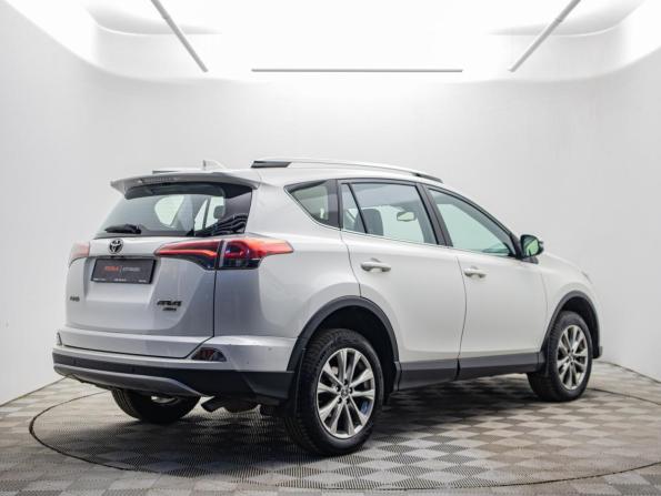 Toyota RAV4 IV (XA40) Рестайлинг с пробегом 2017 года, цена 2 295 000 рублей, 166663 км, внедорожник, Автокод Объявления