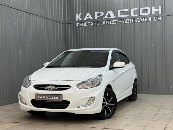 Hyundai Solaris I с пробегом 2014 года, цена 890 000 рублей, 183463 км, седан, Автокод Объявления