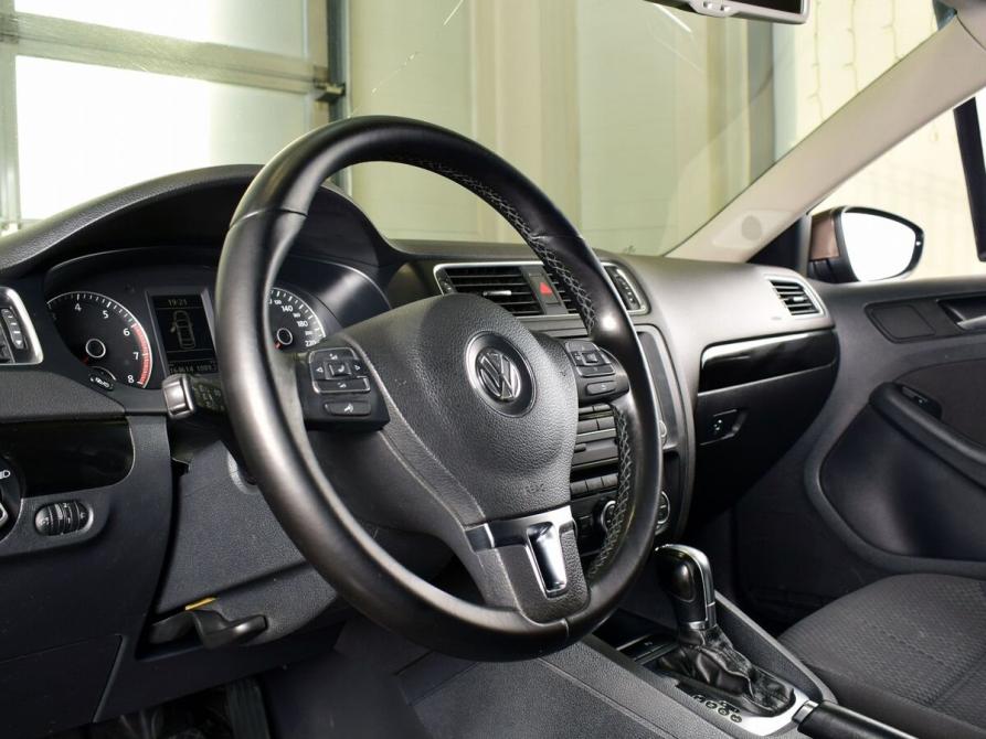 Volkswagen Jetta VI Кемерово  - изображение 7