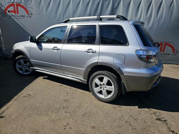 Mitsubishi Outlander I с пробегом 2005 года, цена 635 000 рублей, 254072 км, внедорожник, Автокод Объявления