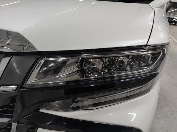 Toyota Alphard III Рестайлинг с пробегом 2019 года, цена 4 999 000 рублей, 190987 км, минивэн, Автокод Объявления