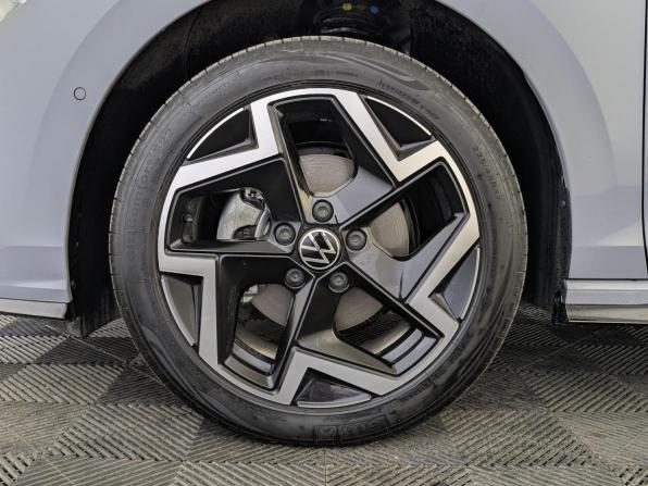 Volkswagen Golf VIII Рестайлинг с пробегом 2025 года, цена 3 290 000 рублей, 19750 км, хэтчбек, Автокод Объявления