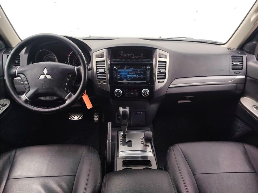 Mitsubishi Pajero IV Рестайлинг 2 Москва  - изображение 9