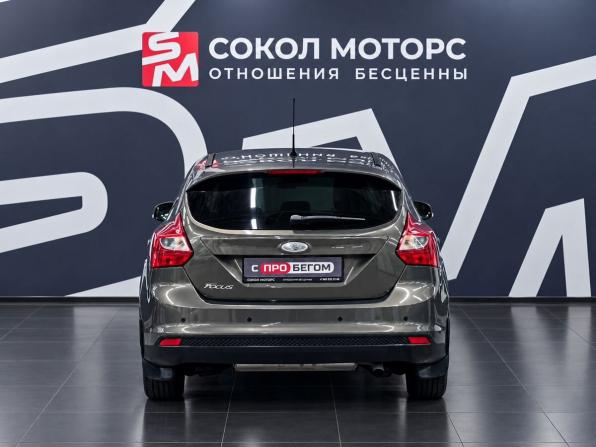Ford Focus III с пробегом 2012 года, цена 889 900 рублей, 228000 км, хэтчбек, Автокод Объявления