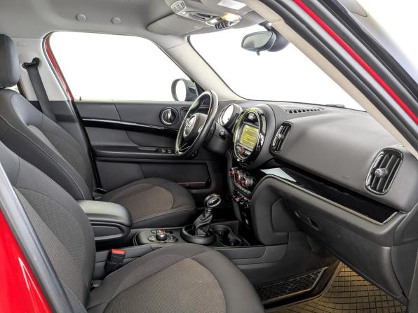 Mini Clubman II с пробегом 2017 года, цена 1 725 000 рублей, 109365 км, универсал, Автокод Объявления