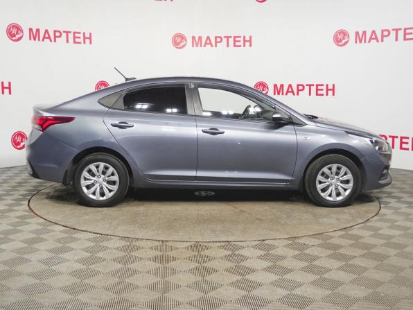 Hyundai Solaris II с пробегом 2018 года, цена 1 210 000 рублей, 162700 км, седан, Автокод Объявления