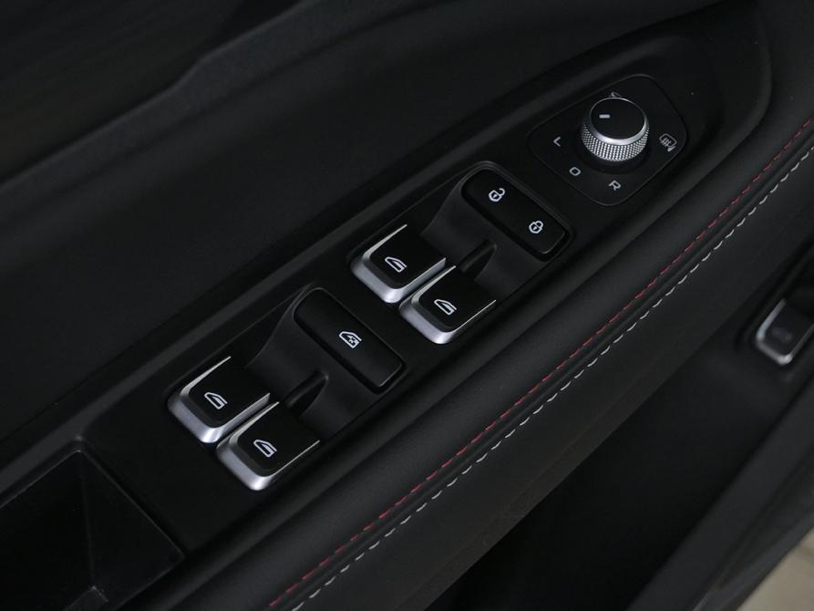 Geely Tugella I Рестайлинг Москва  - изображение 17