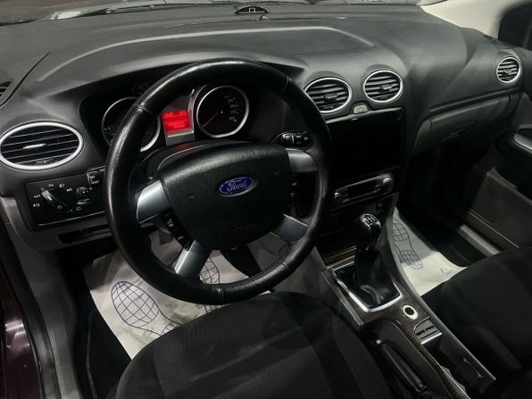 Ford Focus II Рестайлинг с пробегом 2008 года, цена 580 000 рублей, 223000 км, седан, Автокод Объявления