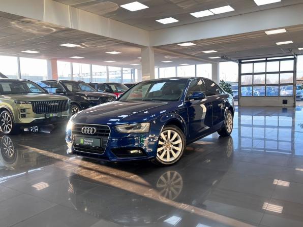 Audi A4 IV (B8) Рестайлинг с пробегом 2015 года, цена 1 150 000 рублей, 288058 км, седан, Автокод Объявления