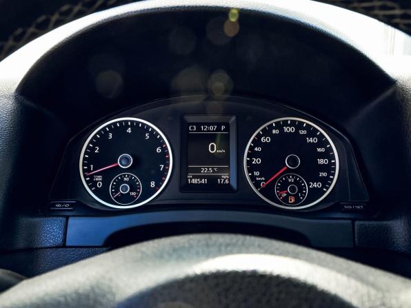 Volkswagen Tiguan I Рестайлинг с пробегом 2016 года, цена 1 379 000 рублей, 148517 км, внедорожник, Автокод Объявления