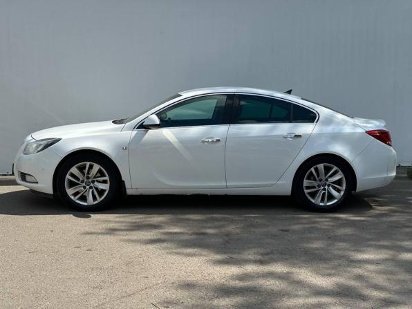 Opel Insignia I с пробегом 2013 года, цена 900 000 рублей, 290676 км, седан, Автокод Объявления
