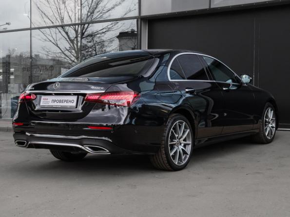 Mercedes-Benz E-Класс V (W213 S213 C238) Рестайлинг с пробегом 2021 года, цена 5 400 000 рублей, 60000 км, седан, Автокод Объявления