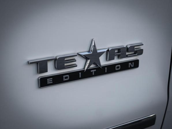 Chevrolet Silverado III (K2XX) Рестайлинг с пробегом 2017 года, цена 4 250 000 рублей, 126414 км, offers.body_type.unknown, Автокод Объявления
