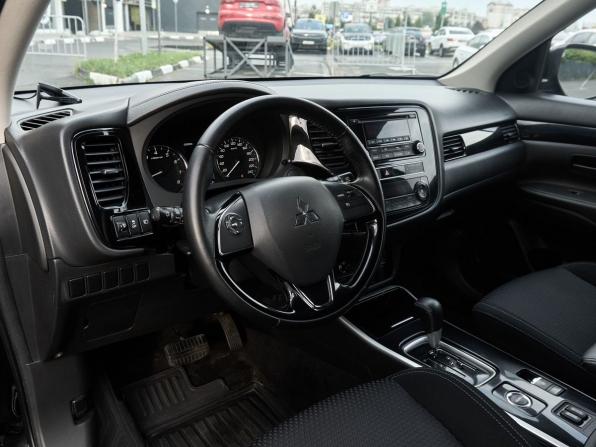 Mitsubishi Outlander III Рестайлинг 3 с пробегом 2019 года, цена 1 852 000 рублей, 223078 км, внедорожник, Автокод Объявления